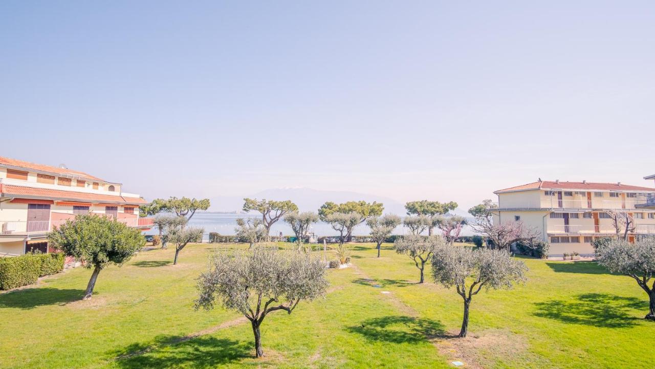 Il Cielo In Una Stanza - Italian Homing Manerba del Garda Dış mekan fotoğraf